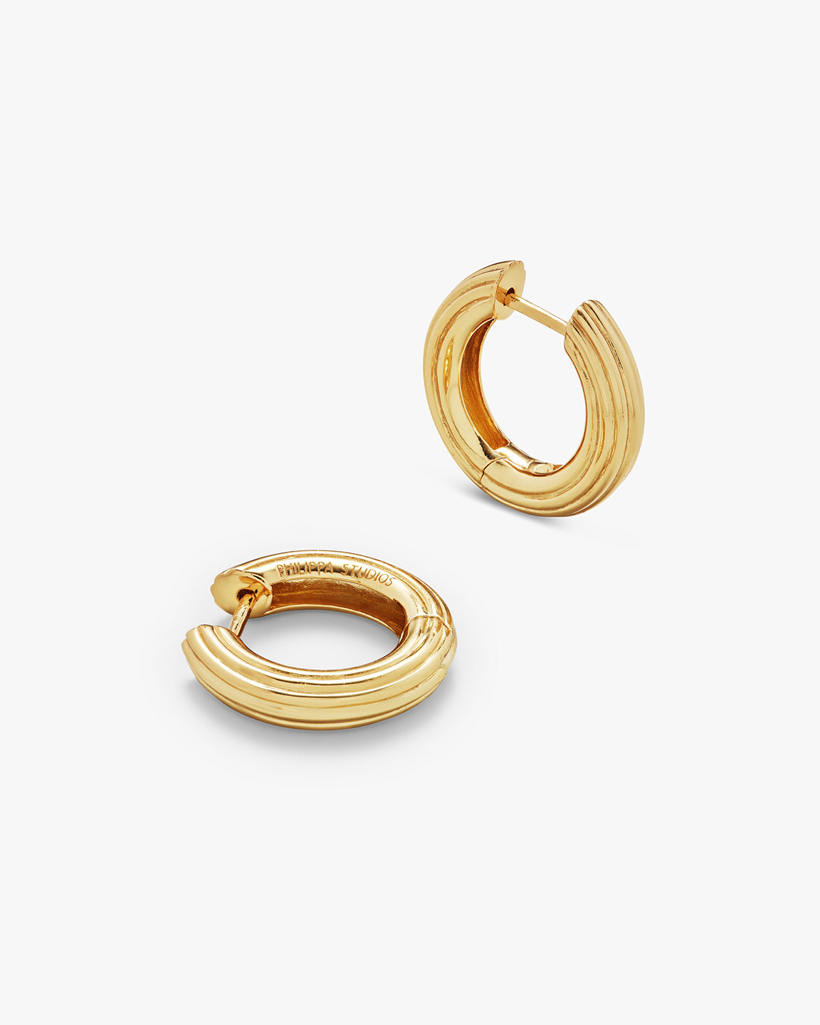Bold Grooved Hoops Medium