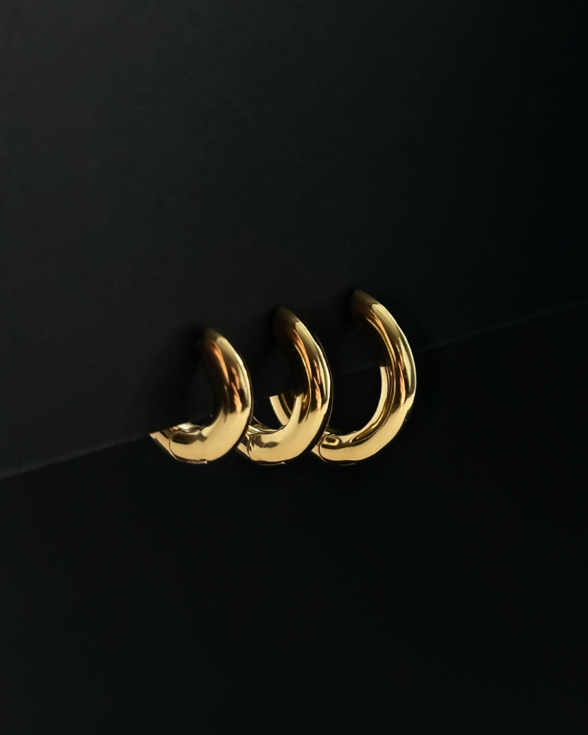 Bold Hoops Small