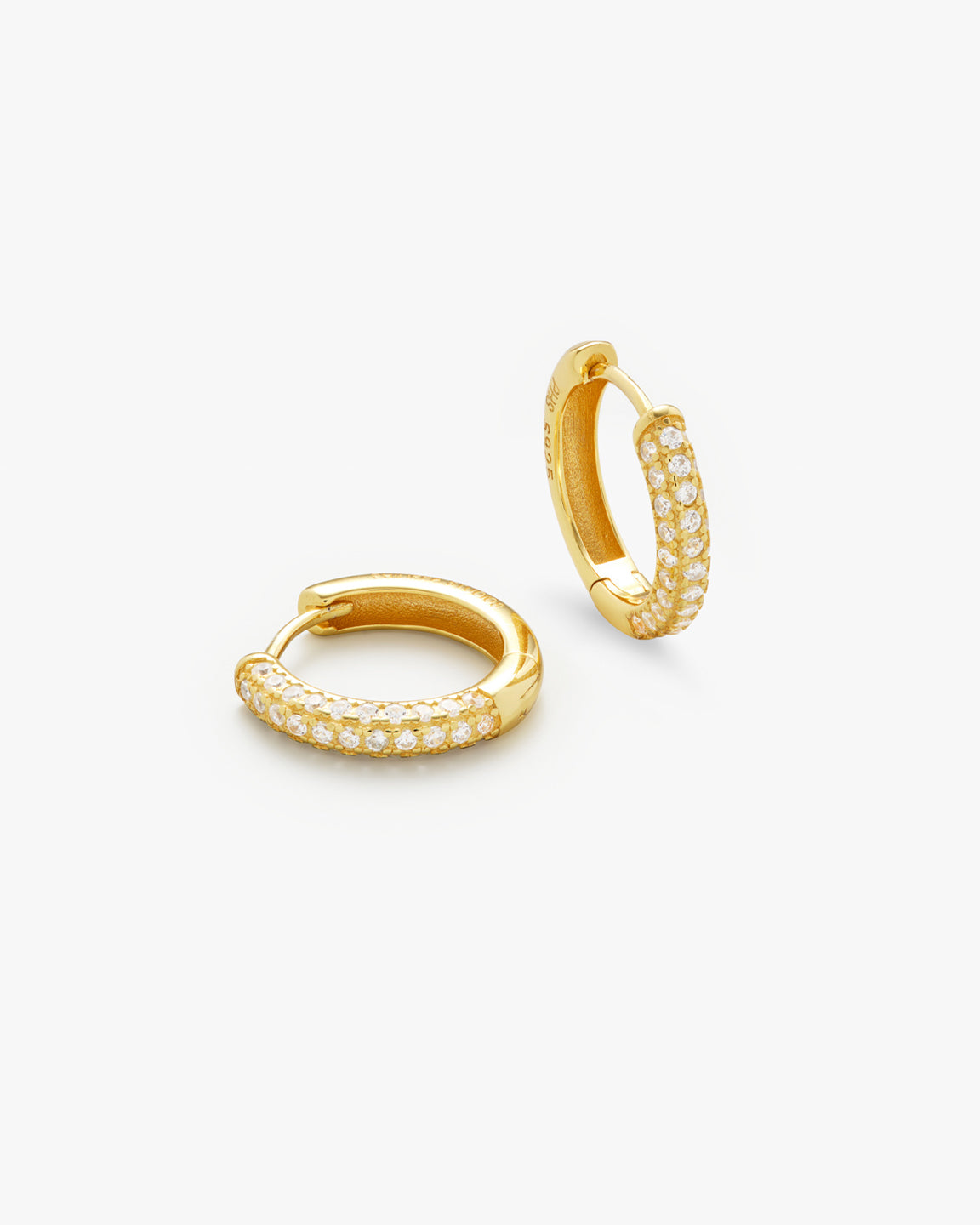 Classic Pave Hoops Medium
