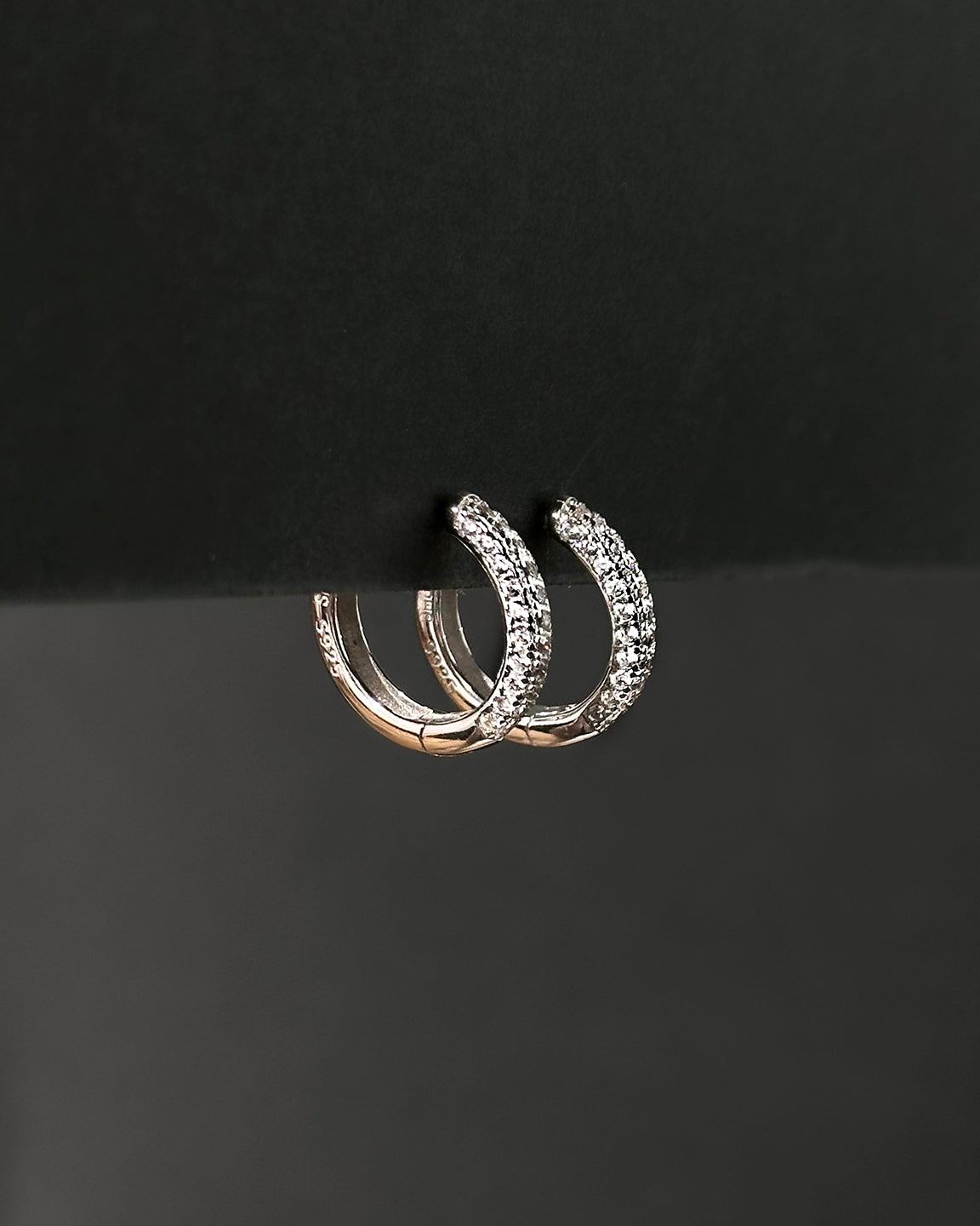 Classic Pave Hoops Medium