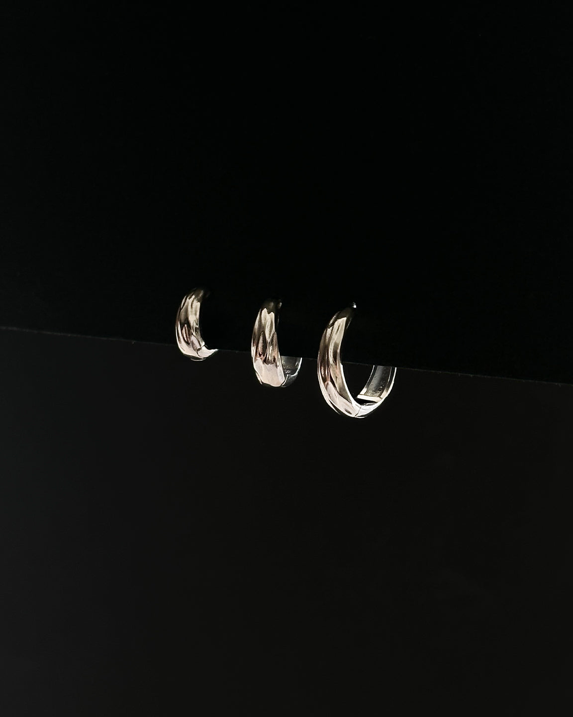 Dome Structured Hoops Medium