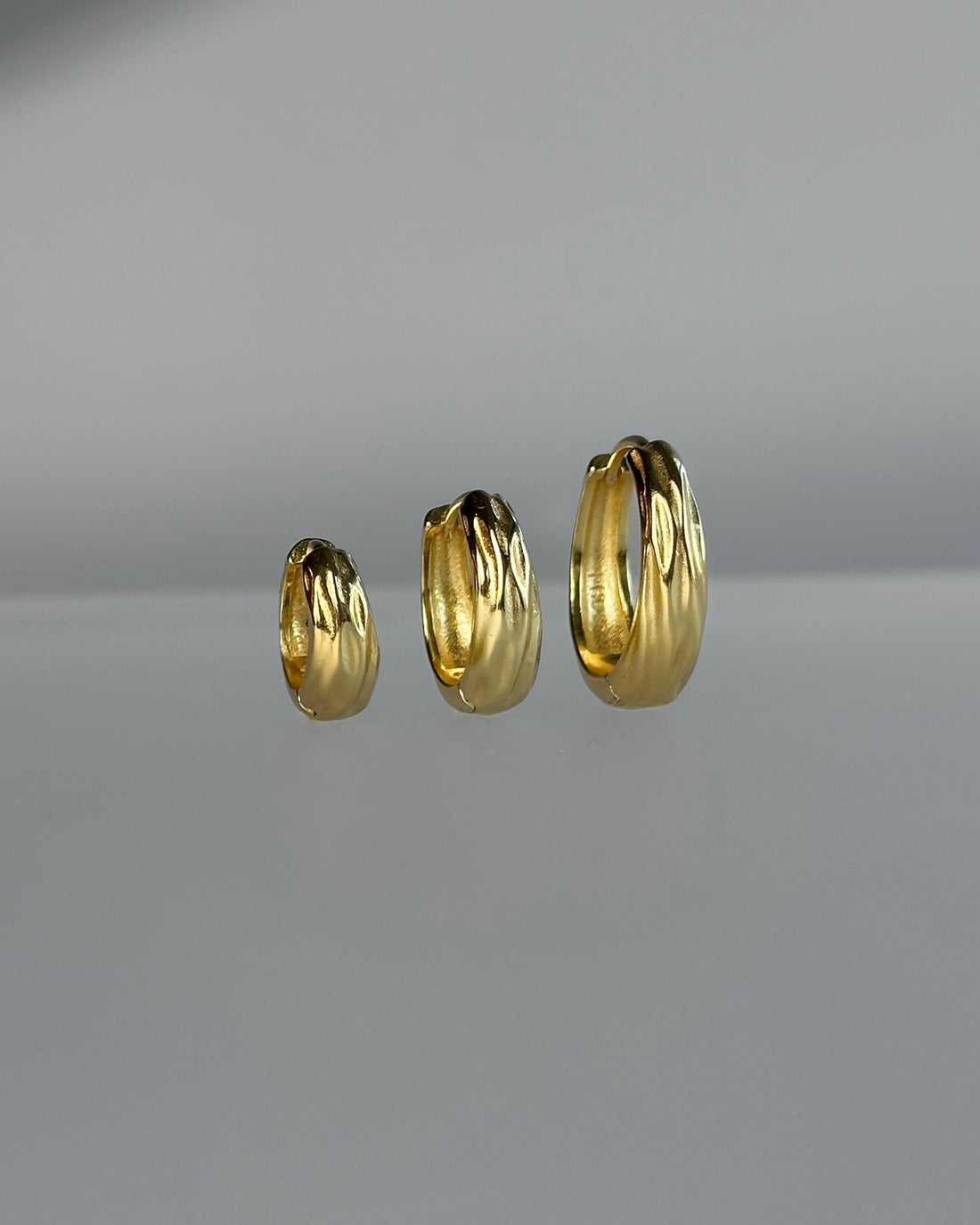 Dome Structured Hoops Medium