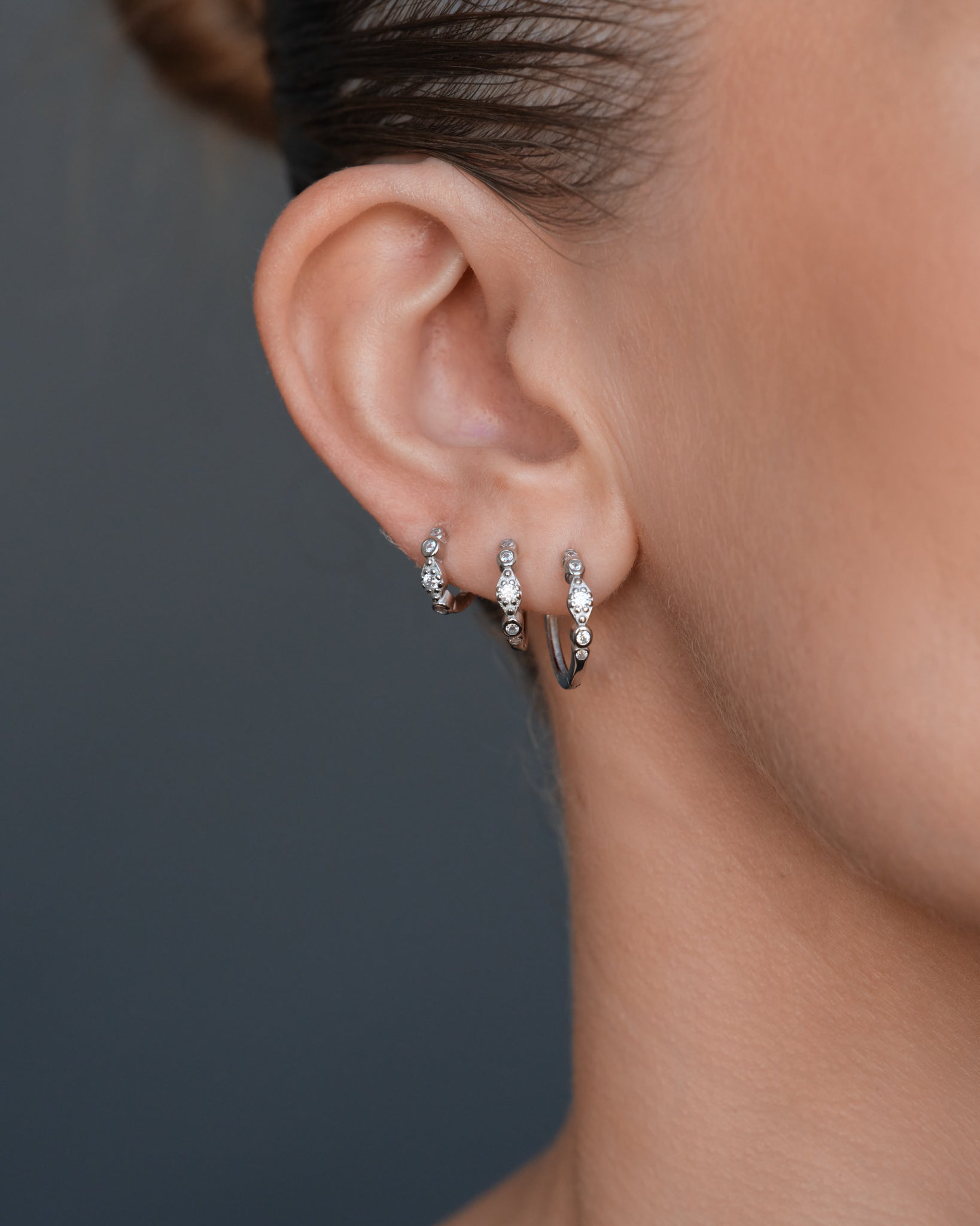 True Pave Hoops Large