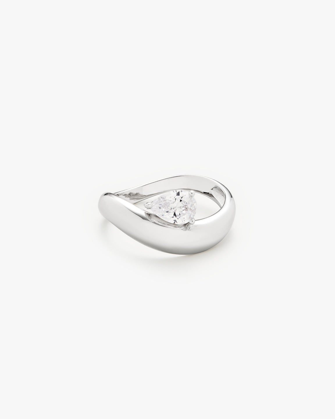 Wave Pear Ring