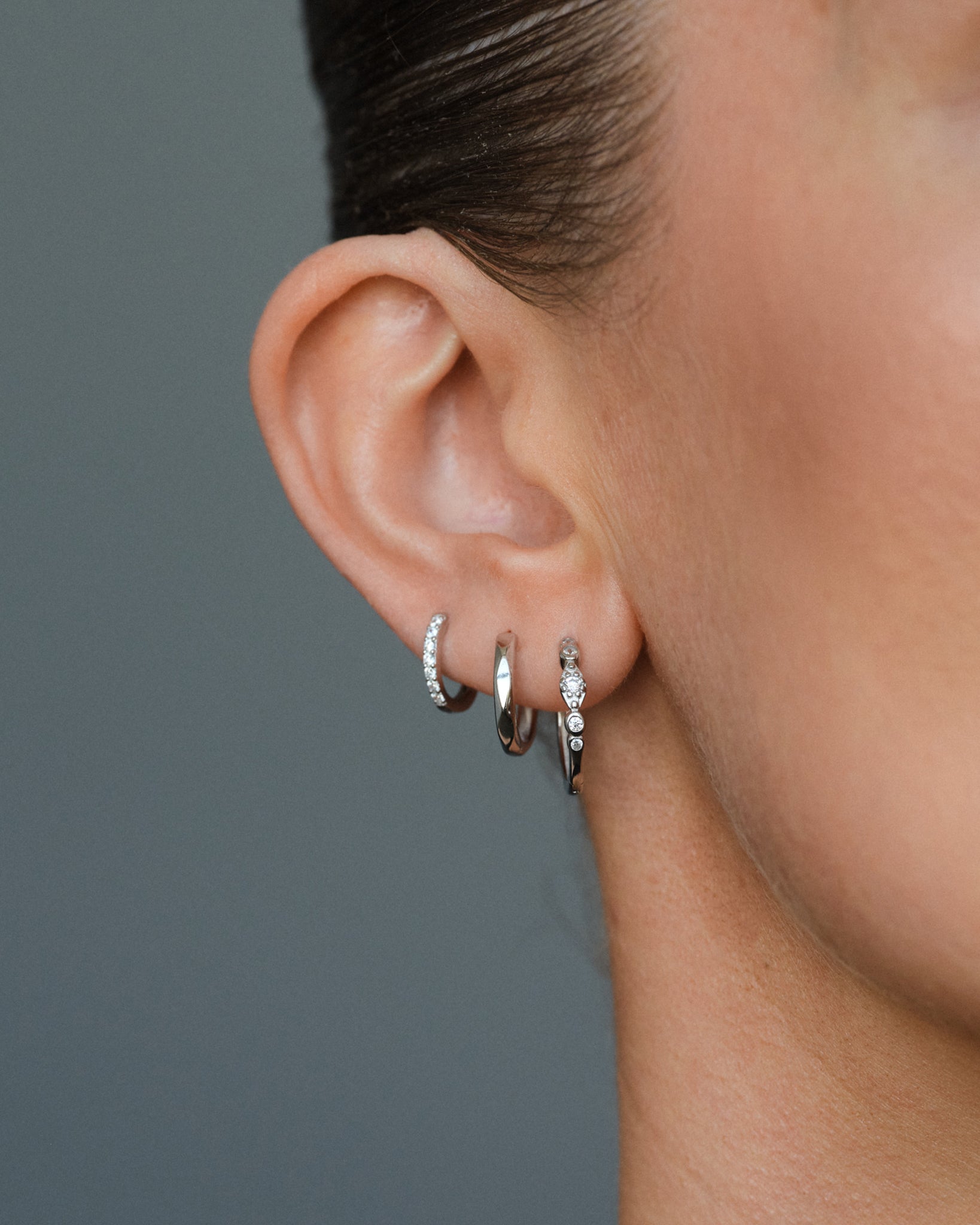 Unika Hoops Medium