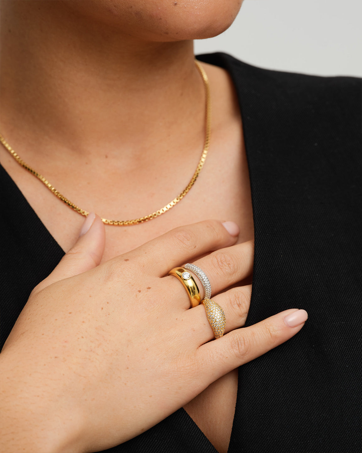 Dome Pave Ring Gull 