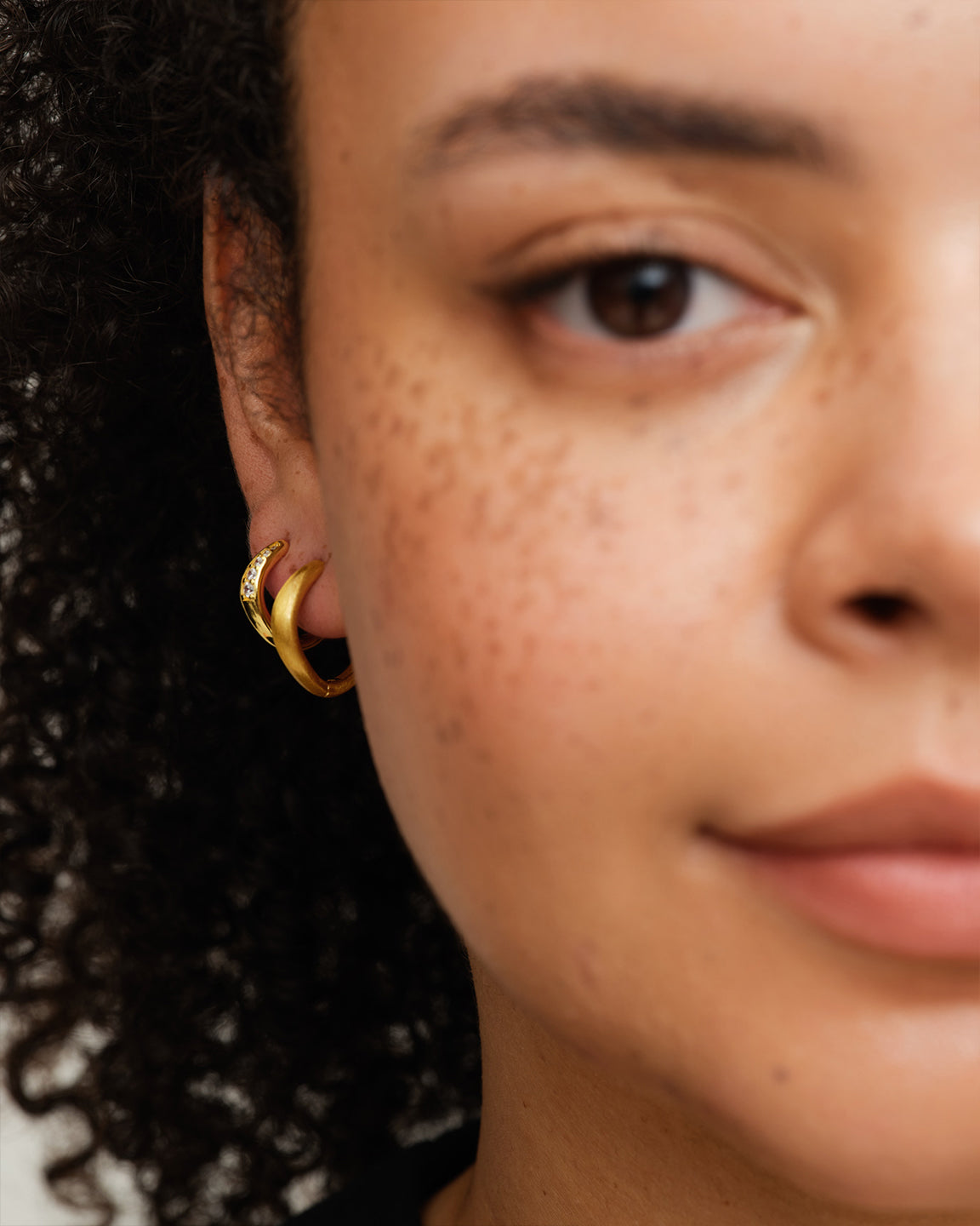 Wave Satin Hoops L Gull 